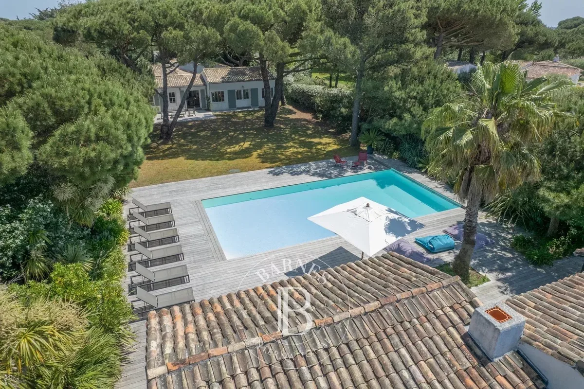 Villa du Saunier, maison à louer aux Portes-en-Ré · réf. 85187848 · vue 1
