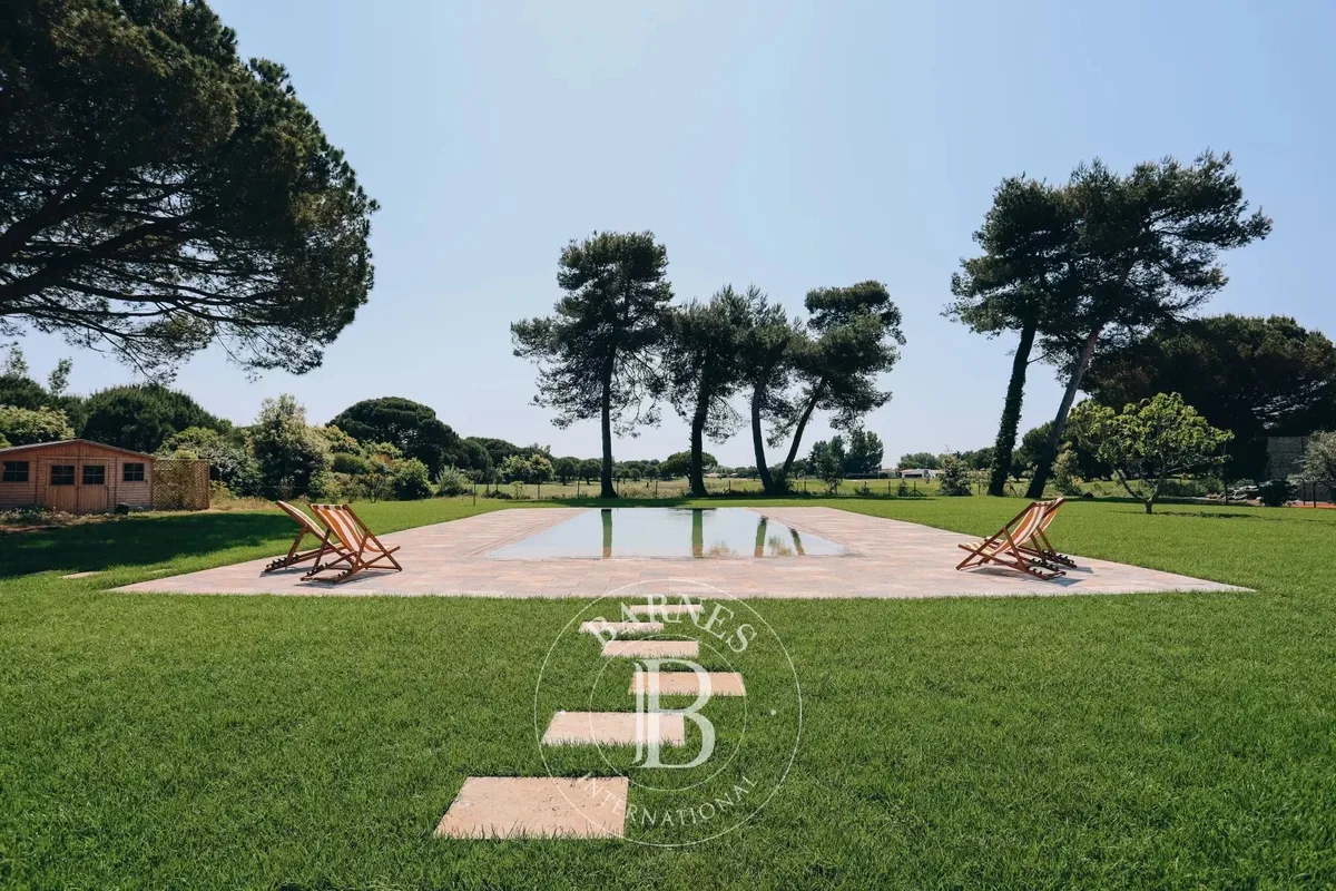 Villa du Golf, maison à louer aux Portes-en-Ré · réf. 85603918 · vue 1