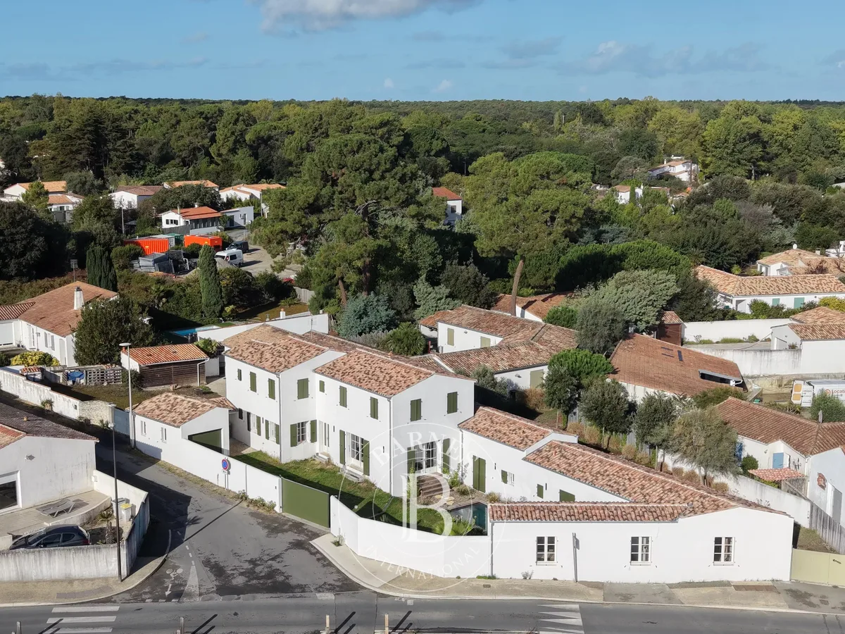 Maison à vendre à Rivedoux-Plage · réf. 86368649 · vue 1