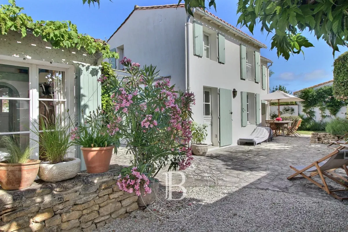 Maison à vendre aux Portes-en-Ré · réf. 87123176 · vue 1