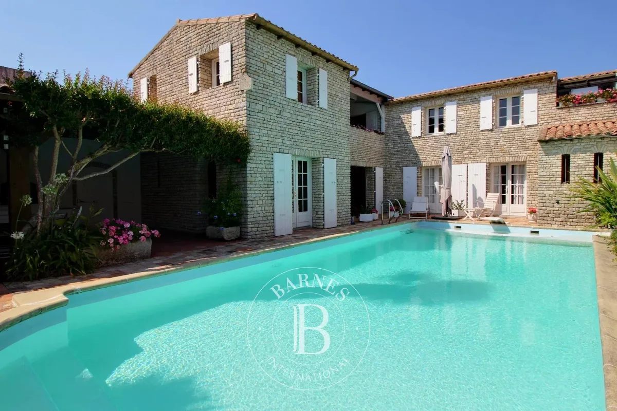 Maison à vendre à Saint-Clément-des-Baleines · réf. 87254257 · vue 1