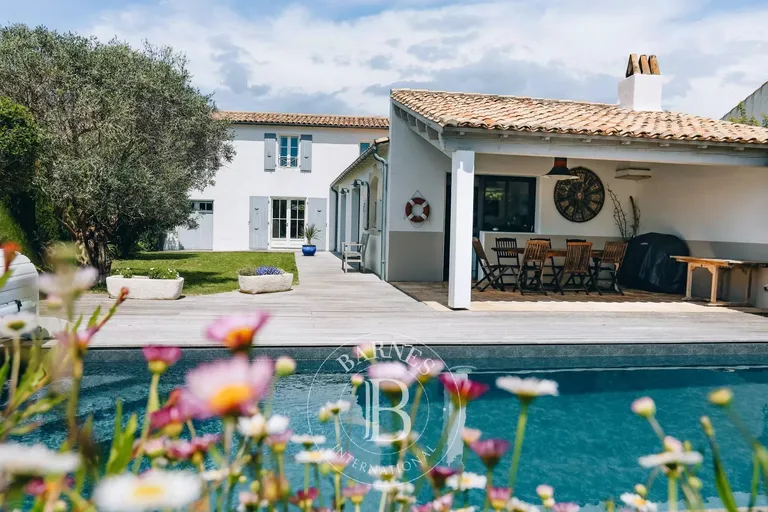 Maison, location de vacances à La Flotte · réf. 85188141